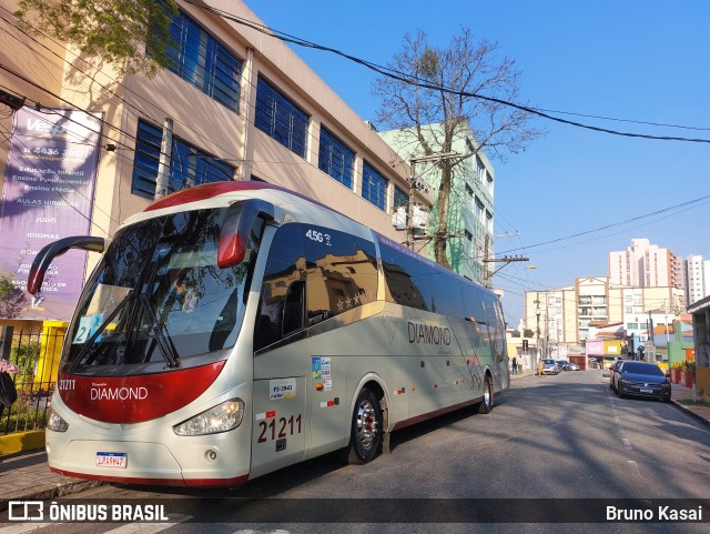 Viação Diamond Turismo 21211 na cidade de Santo André, São Paulo, Brasil, por Bruno Kasai. Número da foto: #11341567.