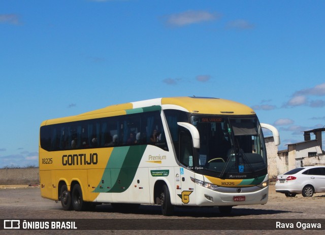 Empresa Gontijo de Transportes 18225 na cidade de Vitória da Conquista, Bahia, Brasil, por Rava Ogawa. ID da foto: 11344052.