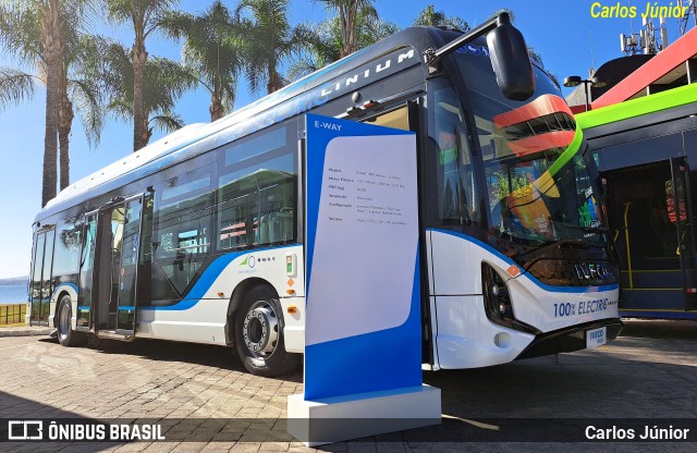 Iveco e-way na cidade de Brasília, Distrito Federal, Brasil, por Carlos Júnior. ID da foto: 11345304.