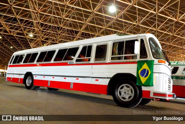 Ônibus Particulares IHT6018 na cidade de Brasília, Distrito Federal, Brasil, por Ygor Busólogo. ID da foto: 11344582.