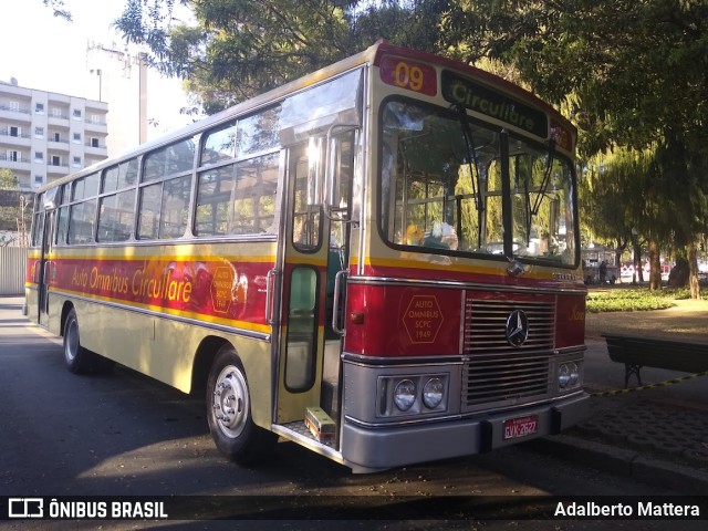 Auto Omnibus Circullare 09 na cidade de Poços de Caldas, Minas Gerais, Brasil, por Adalberto Mattera. ID da foto: 11343010.