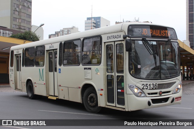 Viação Castelo Branco 25136 na cidade de Curitiba, Paraná, Brasil, por Paulo Henrique Pereira Borges. Número da foto: #11344335.