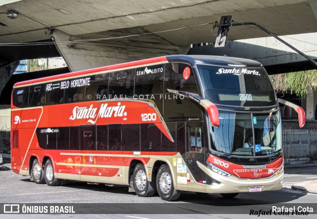 Santa Maria Fretamento e Turismo > Transportes Santa Maria(SP) 1200 na cidade de Belo Horizonte, Minas Gerais, Brasil, por Rafael Cota. Número da foto: #11342825.