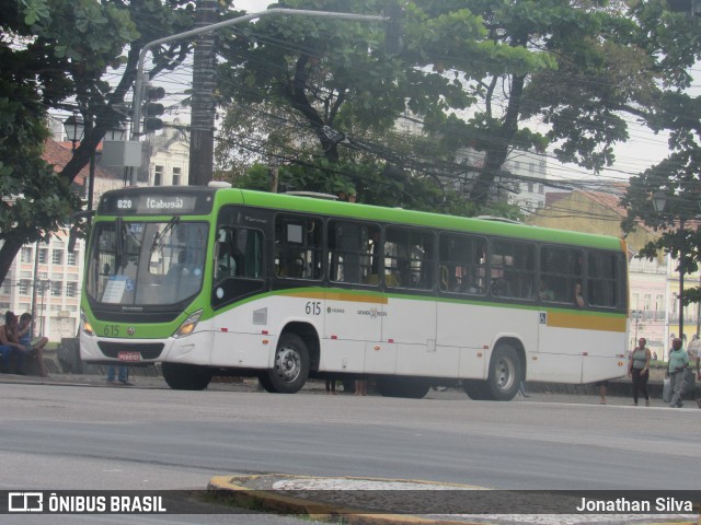 Rodoviária Caxangá 615 na cidade de Recife, Pernambuco, Brasil, por Jonathan Silva. Número da foto: #11410482.