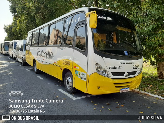 Pastorello Transportes 2208 na cidade de Esteio, Rio Grande do Sul, Brasil, por JULIO SILVA. Número da foto: #11410340.