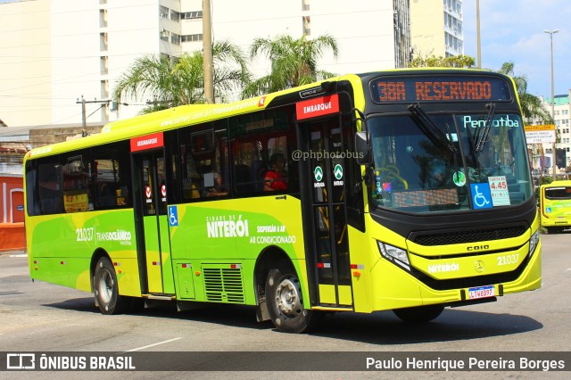 Viação Pendotiba 2.1.037 na cidade de Niterói, Rio de Janeiro, Brasil, por Paulo Henrique Pereira Borges. Número da foto: #11411569.
