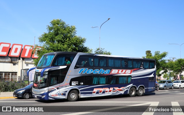 Flecha Bus 78056 na cidade de Ciudad Autónoma de Buenos Aires, Argentina, por Francisco Ivano. Número da foto: #11440507.