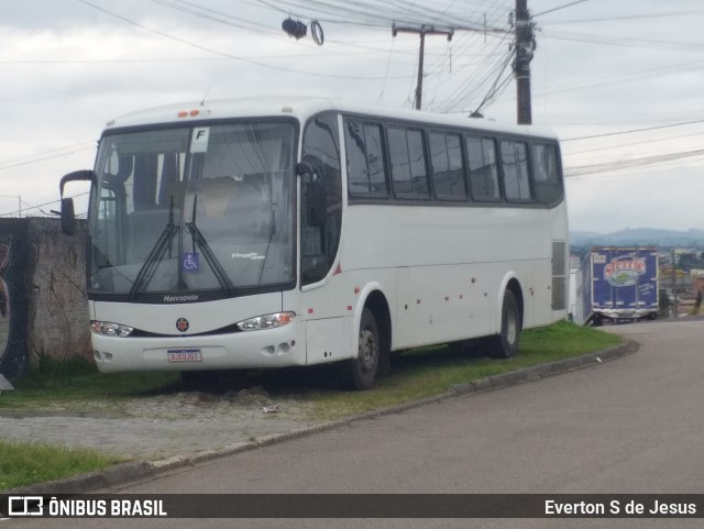 Ônibus Particulares 0903 na cidade de Colombo, Paraná, Brasil, por Everton S de Jesus. Número da foto: #11441005.