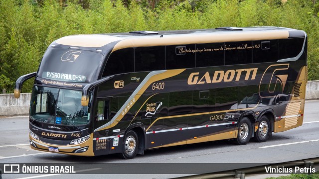 Auto Viação Gadotti 6400 na cidade de Garuva, Santa Catarina, Brasil, por Vinicius Petris. ID da foto: 11441140.