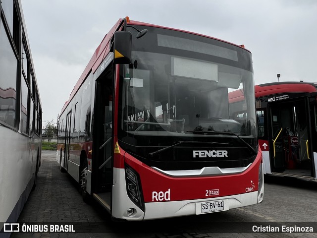 Subus 3109 na cidade de Huechuraba, Santiago, Metropolitana de Santiago, Chile, por Cristian Espinoza. Número da foto: #11443020.