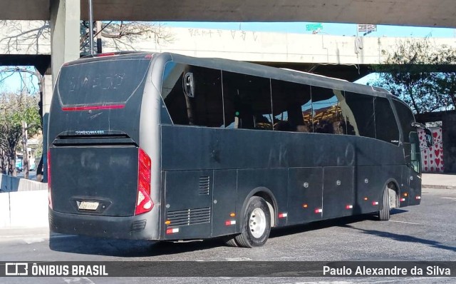 Iveco 1101 na cidade de Belo Horizonte, Minas Gerais, Brasil, por Paulo Alexandre da Silva. Número da foto: #11442829.