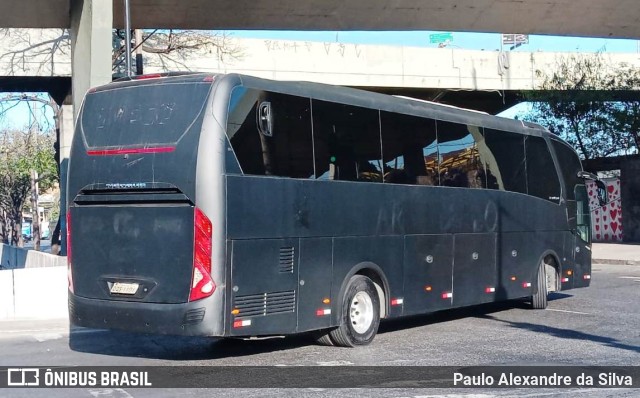 Iveco 1101 na cidade de Belo Horizonte, Minas Gerais, Brasil, por Paulo Alexandre da Silva. ID da foto: 11442829.