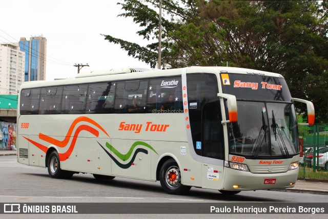 Sany Tour 9300 na cidade de São Paulo, São Paulo, Brasil, por Paulo Henrique Pereira Borges. Número da foto: #11443558.