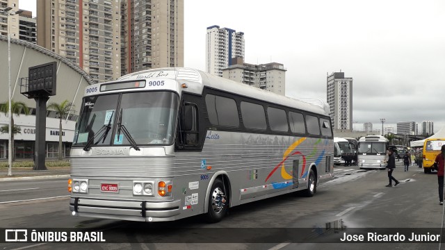 Ônibus Particulares 9005 na cidade de Barueri, São Paulo, Brasil, por Jose Ricardo Junior. ID da foto: 11446586.