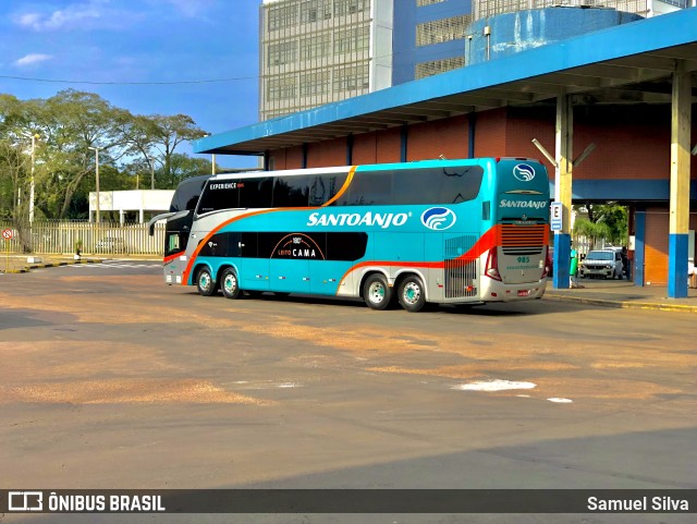 Empresa Santo Anjo da Guarda 985 na cidade de Porto Alegre, Rio Grande do Sul, Brasil, por Samuel Silva. Número da foto: #11444728.