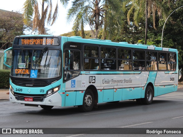 UTB - União Transporte Brasília 2420 na cidade de Brasília, Distrito Federal, Brasil, por Rodrigo Fonseca. Número da foto: #11446907.