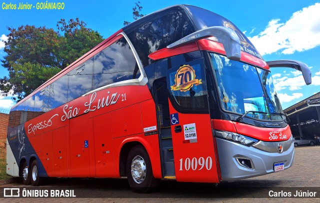 Expresso São Luiz 10090 na cidade de Goiânia, Goiás, Brasil, por Carlos Júnior. Número da foto: #11446949.