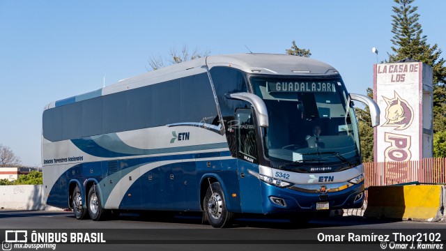 ETN - Enlaces Terrestres Nacionales 5342 na cidade de Morelia, Michoacán, México, por Omar Ramírez Thor2102. Número da foto: #11448741.