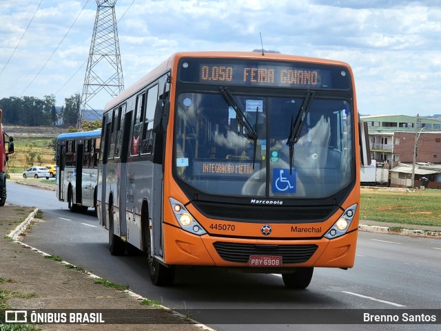 Auto Viação Marechal Brasília 445070 na cidade de Samambaia, Distrito Federal, Brasil, por Brenno Santos. ID da foto: 11450544.