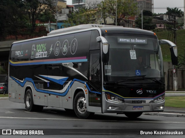 Higer KLQ111HYAEV na cidade de Barueri, São Paulo, Brasil, por Bruno Kozeniauskas. Número da foto: #11448732.