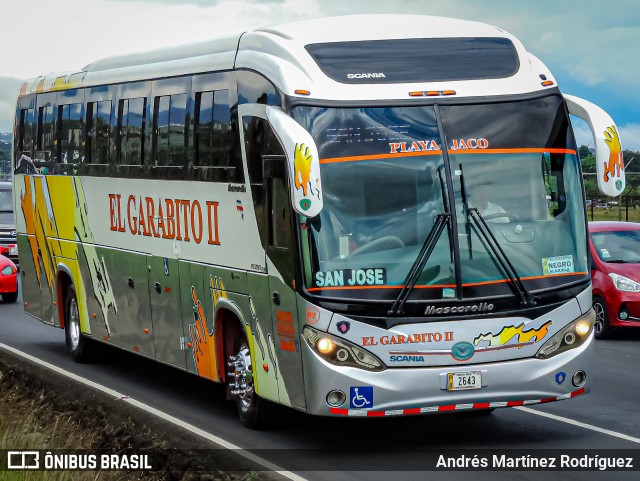 Transportes Jacó El Garabito II na cidade de Alajuela, Alajuela, Costa Rica, por Andrés Martínez Rodríguez. ID da foto: 11449983.