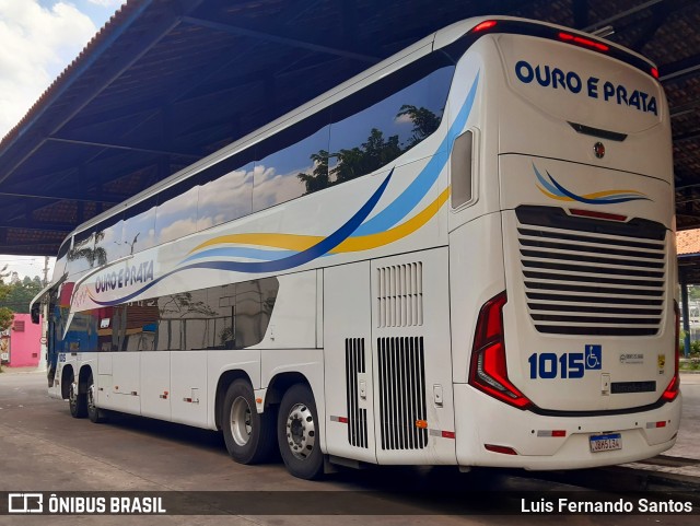 Viação Ouro e Prata 1015 na cidade de Embu das Artes, São Paulo, Brasil, por Luis Fernando Santos. Número da foto: #11453411.