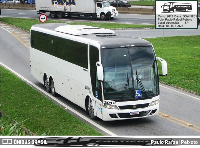 Ônibus Particulares 2012 na cidade de Aparecida, São Paulo, Brasil, por Paulo Rafael Peixoto. ID da foto: 11455408.