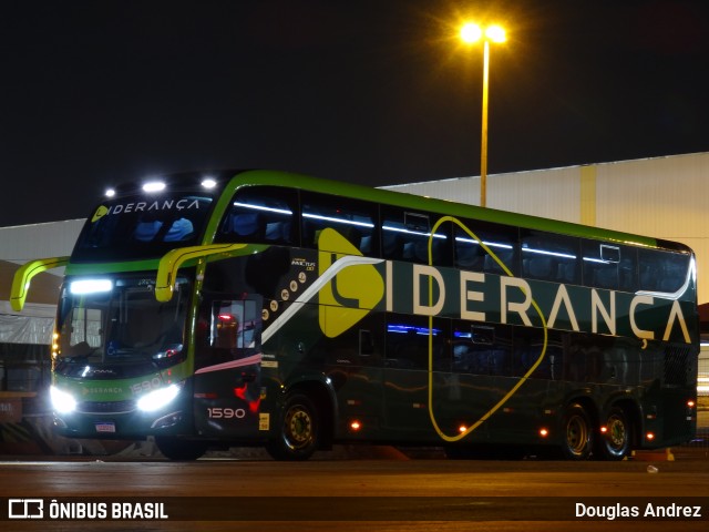 Liderança Turismo 1590 na cidade de Goiânia, Goiás, Brasil, por Douglas Andrez. ID da foto: 11457536.