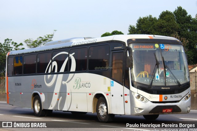 Transportes Blanco RJ 136.086 na cidade de Nova Iguaçu, Rio de Janeiro, Brasil, por Paulo Henrique Pereira Borges. Número da foto: #11460983.