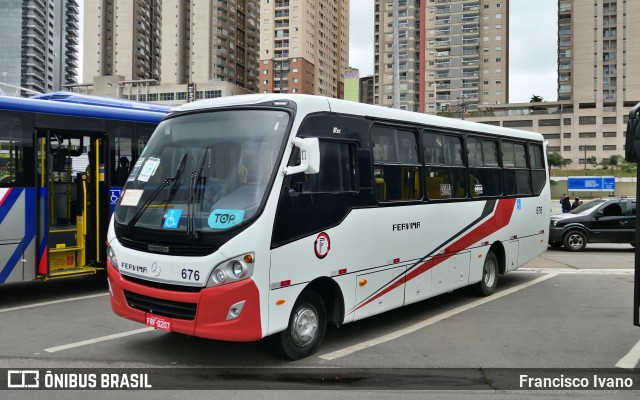 Viação Fervima 676 na cidade de Barueri, São Paulo, Brasil, por Francisco Ivano. Número da foto: #11461503.