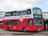 Metrobus WVL336 na cidade de London, Greater London, Inglaterra, por Fábio Takahashi Tanniguchi. ID da foto: :id.