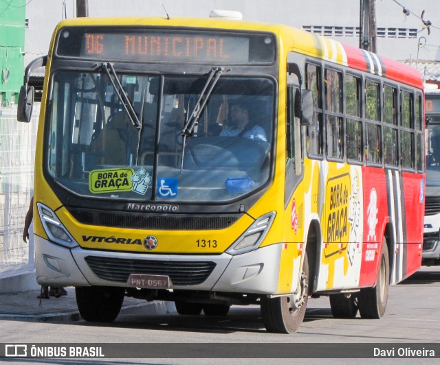 Vitória 1313 na cidade de Caucaia, Ceará, Brasil, por Davi Oliveira. Número da foto: #11463074.