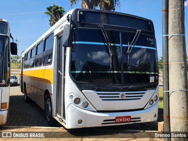 Trans Nicoli 1742 04 na cidade de Samambaia, Distrito Federal, Brasil, por Brenno Santos. Número da foto: #11463497.