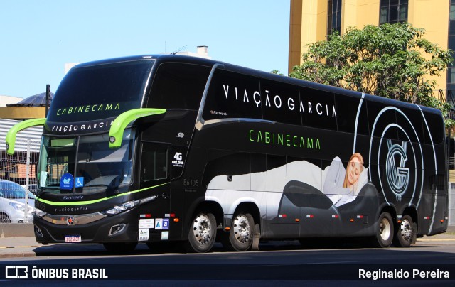 Viação Garcia 86105 na cidade de Foz do Iguaçu, Paraná, Brasil, por Reginaldo Pereira. Número da foto: #11463806.