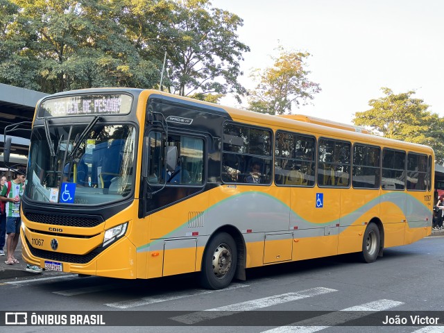 VISAC Viação Santa Clara 11067 na cidade de Foz do Iguaçu, Paraná, Brasil, por João Victor. ID da foto: 11464145.