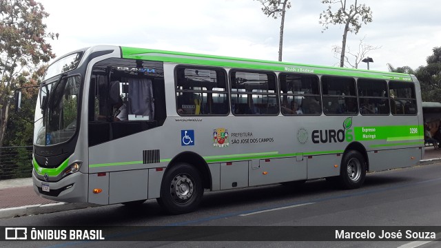 Expresso Maringá São José dos Campos 3298 na cidade de São José dos Campos, São Paulo, Brasil, por Marcelo José Souza. ID da foto: 11462533.