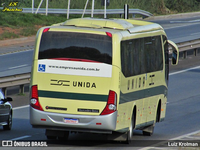 Empresa Unida Mansur e Filhos 2079 na cidade de Juiz de Fora, Minas Gerais, Brasil, por Luiz Krolman. Número da foto: #11464542.
