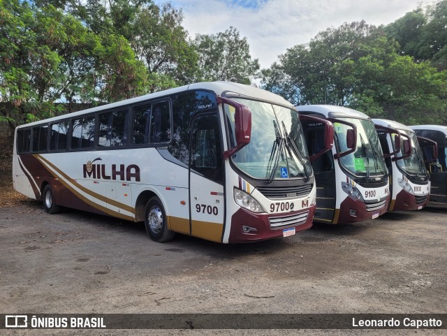 Milha 9700 na cidade de Artur Nogueira, São Paulo, Brasil, por Leonardo Capatto. ID da foto: 11467527.