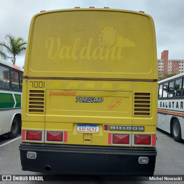 Ônibus Particulares 7001 na cidade de Barueri, São Paulo, Brasil, por Michel Nowacki. Número da foto: #11414307.