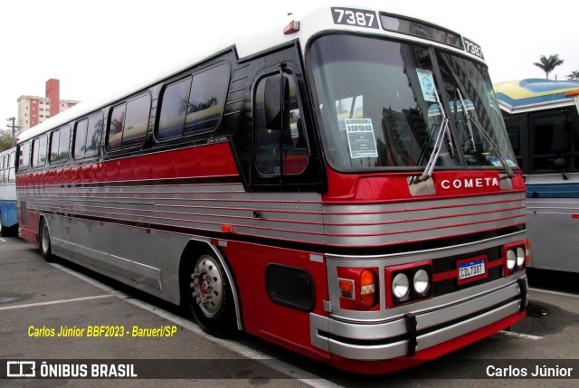 Ônibus Particulares 7387 na cidade de Barueri, São Paulo, Brasil, por Carlos Júnior. ID da foto: 11413733.