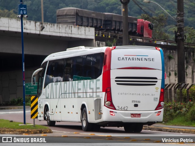 Auto Viação Catarinense 3442 na cidade de Joinville, Santa Catarina, Brasil, por Vinicius Petris. ID da foto: 11414884.