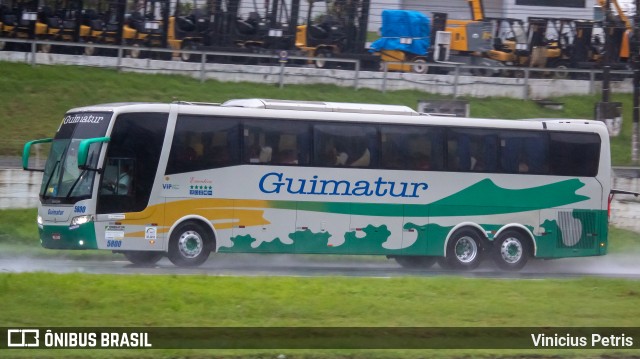 Guimatur Turismo 5800 na cidade de Joinville, Santa Catarina, Brasil, por Vinicius Petris. ID da foto: 11416176.