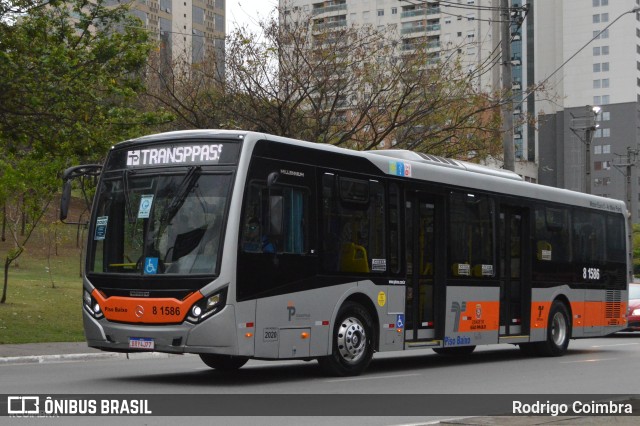 TRANSPPASS - Transporte de Passageiros 8 1586 na cidade de Barueri, São Paulo, Brasil, por Rodrigo Coimbra. ID da foto: 11415087.