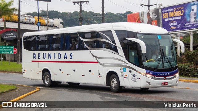 Reunidas Transportes Coletivos 30257 na cidade de Joinville, Santa Catarina, Brasil, por Vinicius Petris. Número da foto: #11414890.