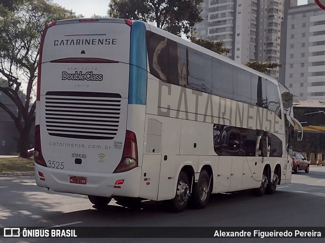 Auto Viação Catarinense 3525 na cidade de São Paulo, São Paulo, Brasil, por Alexandre Figueiredo Pereira. Número da foto: #11415931.