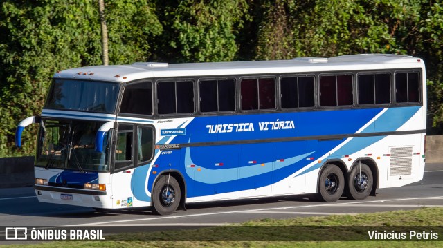 Turística Vitória 2614 na cidade de Joinville, Santa Catarina, Brasil, por Vinicius Petris. Número da foto: #11415096.