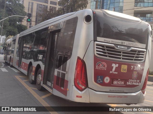 Viação Metrópole Paulista - Zona Sul 7 3897 na cidade de São Paulo, São Paulo, Brasil, por Rafael Lopes de Oliveira. ID da foto: 11412900.