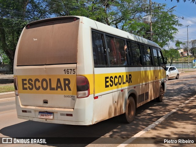 Escolares 5687 na cidade de Brazlândia, Distrito Federal, Brasil, por Pietro Ribeiro. ID da foto: 11413784.