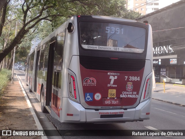 Viação Metrópole Paulista - Zona Sul 7 3984 na cidade de São Paulo, São Paulo, Brasil, por Rafael Lopes de Oliveira. Número da foto: #11412895.