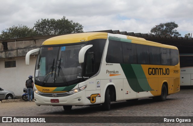 Empresa Gontijo de Transportes 7055 na cidade de Vitória da Conquista, Bahia, Brasil, por Rava Ogawa. ID da foto: 11471158.